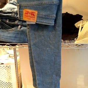 Skinny Levi Jeans (barely worn)